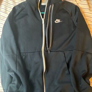 Nike Men's Black Windbreaker Jacket